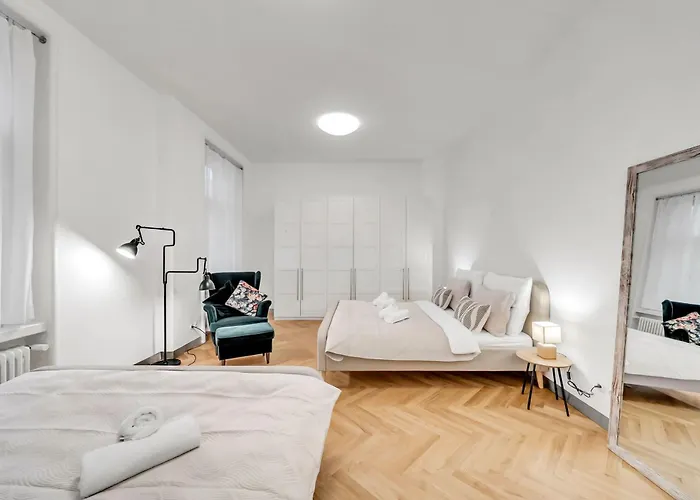 Spacious Stylish In Centre * Pressburg